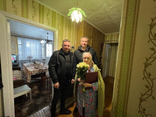 25 ноября свой 100-летний юбилей отмечает Куковская Мария Макаровна, жительница села Печерск Смоленского района, ветеран Великой Отечественной войны - фото - 2