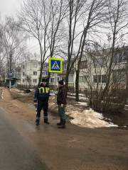 сотрудники Госавтоинспекции Смоленского района провели акцию «Вежливый водитель - примерный пешеход!» - фото - 2