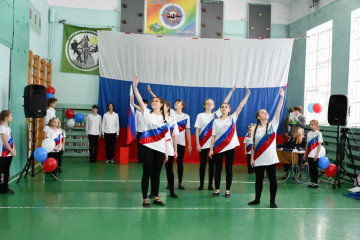 В Гнездовской школе состоялось открытие первичного отделения РДДМ «Движение первых» - 3