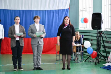 В Гнездовской школе состоялось открытие первичного отделения РДДМ «Движение первых» - 6