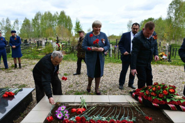 В преддверии Дня Победы в Смоленском районе почтили память цыган-жертв геноцида - 4