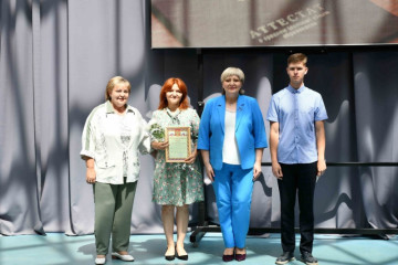 Выпускникам школ Смоленского района вручили медали «За особые успехи в учении»-2023 - 10
