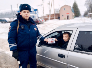 в Смоленском районе сотрудники отделения Госавтоинспекции проводят профилактическую акцию «Зимние каникулы» - фото - 2