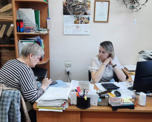 отдел по экономике и инвестиционной деятельности Администрации Смоленского муниципального округа принимает отчеты о расходовании средств грантов субъектам малого и среднего предпринимательства - фото - 1