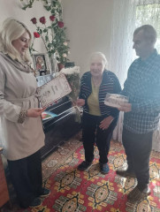 65 лет совместной жизни отметила семья Марценюк, проживающая в селе Талашкино - фото - 3