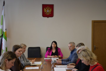 в Администрации Смоленского муниципального округа прошло заседание санитарно-эпидемиологической комиссии - фото - 3