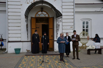 глава Смоленского муниципального округа Ольга Павлюченкова приняла участие в фестивале колокольного звона - фото - 10