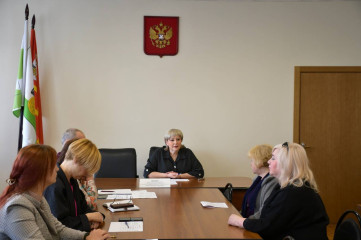 глава Смоленского муниципального округа Ольга Павлюченкова провела очередной приём граждан по личным вопросам - фото - 10
