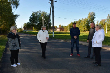 глава Смоленского округа Ольга Павлюченкова с рабочим визитом посетила д. Богородицкое - фото - 8