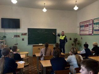 сотрудники Госавтоинспекции провели профилактические мероприятия в МБОУ Катынская СШ - фото - 5