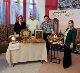 сотрудники отдела по экономике и инвестиционной деятельности Администрации пообщались с индивидуальными предпринимателями Константином и Анастасией Быковыми - фото - 1