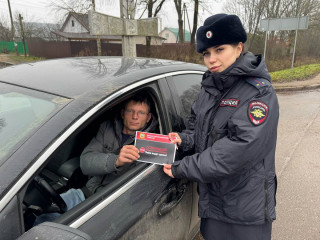 «соблюдай скоростной режим»: сотрудники Госавтоинспекции напомнили водителям о безопасности - фото - 2