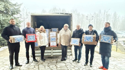 смоленский округ собрал и передал в Региональное отделение Партии «Единая Россия» гуманитарную помощь для жителей Белгородской области - фото - 5