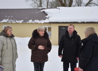рабочий визит Главы Смоленского округа Ольги Павлюченковой в д. Михновка: большие планы на этот год - фото - 10