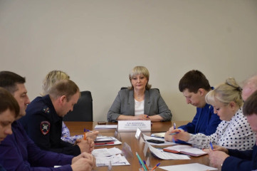 глава Смоленского округа Ольга Павлюченкова провела очередное заседание окружной комиссии по обеспечению безопасности дорожного движения - фото - 6