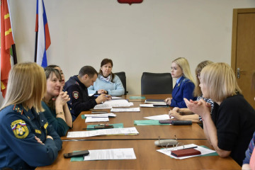 заседание комиссии по делам несовершеннолетних и защите их прав - фото - 5