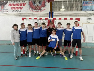 победа на отборочных по мини-футболу - фото - 3
