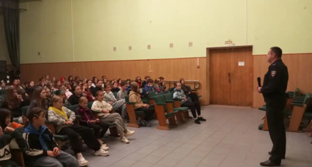 сотрудники полиции провели профилактические беседы в лагере «Кристалл» - фото - 4